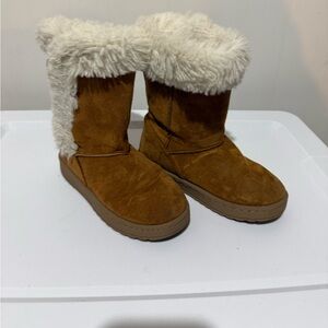 Sonoma Kids Brown Boots with Cream Fur